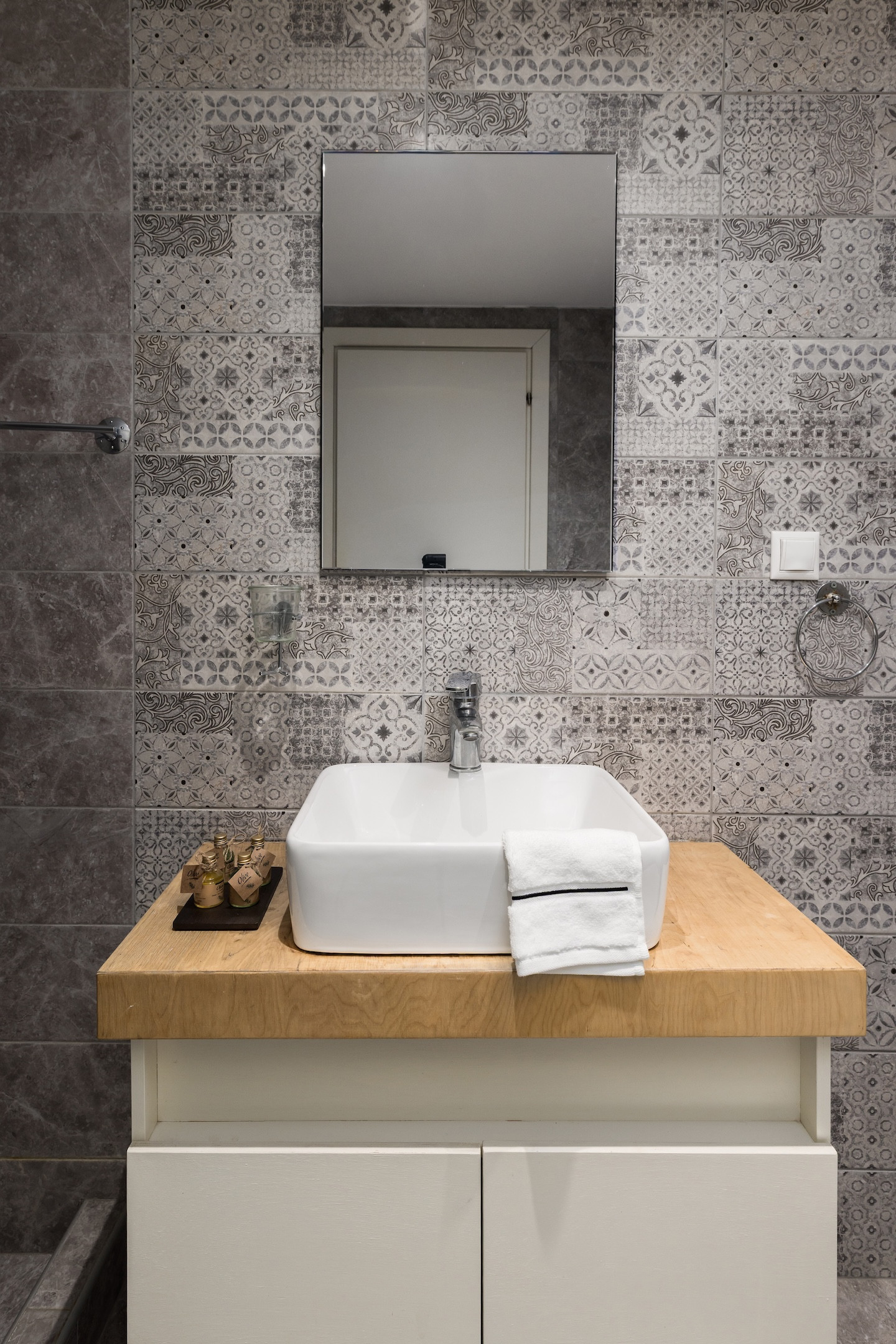 Tsimiski View CityCenter Boutique Suite