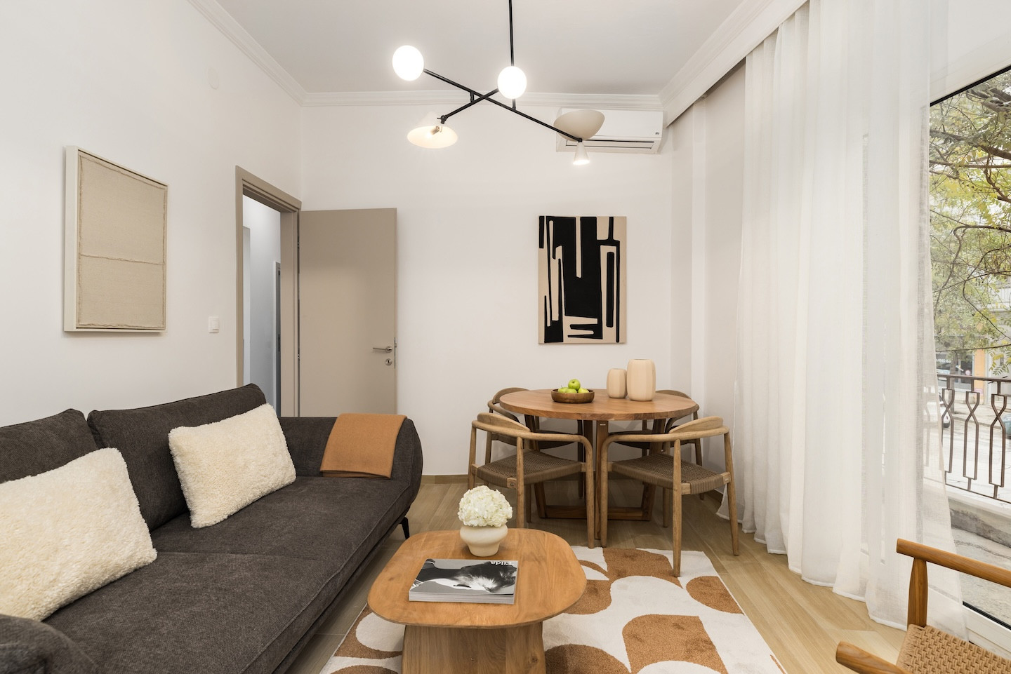 Boutique Metropolitan Residence