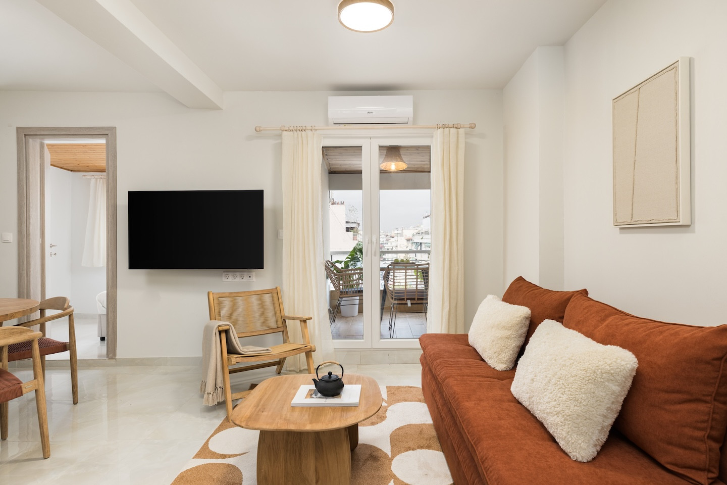 SkyLevel Boutique Suite