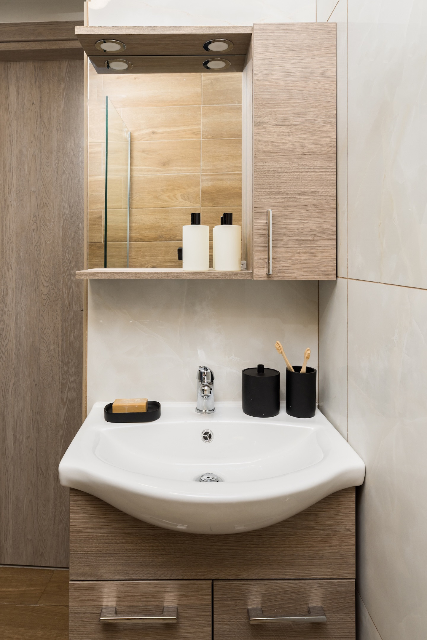 SkyLevel Boutique Suite