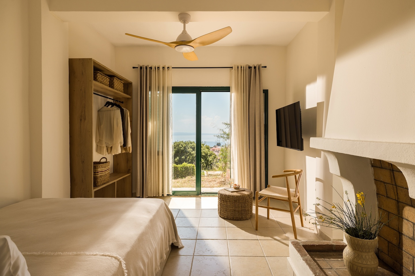 Azure Horizon Villa